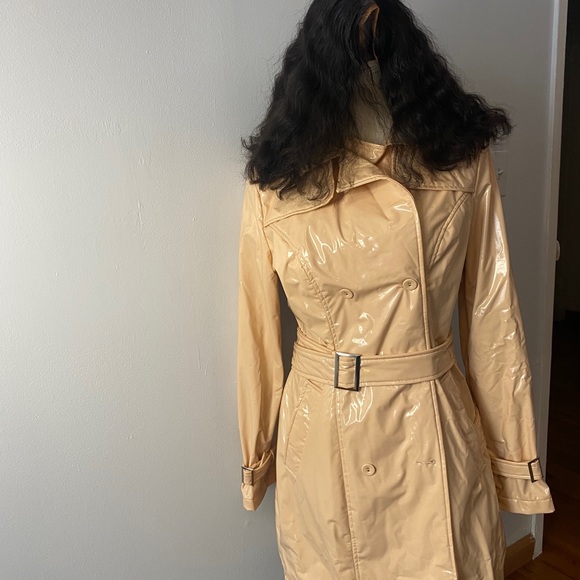 Trenchcoat dress - Picture 8 of 11